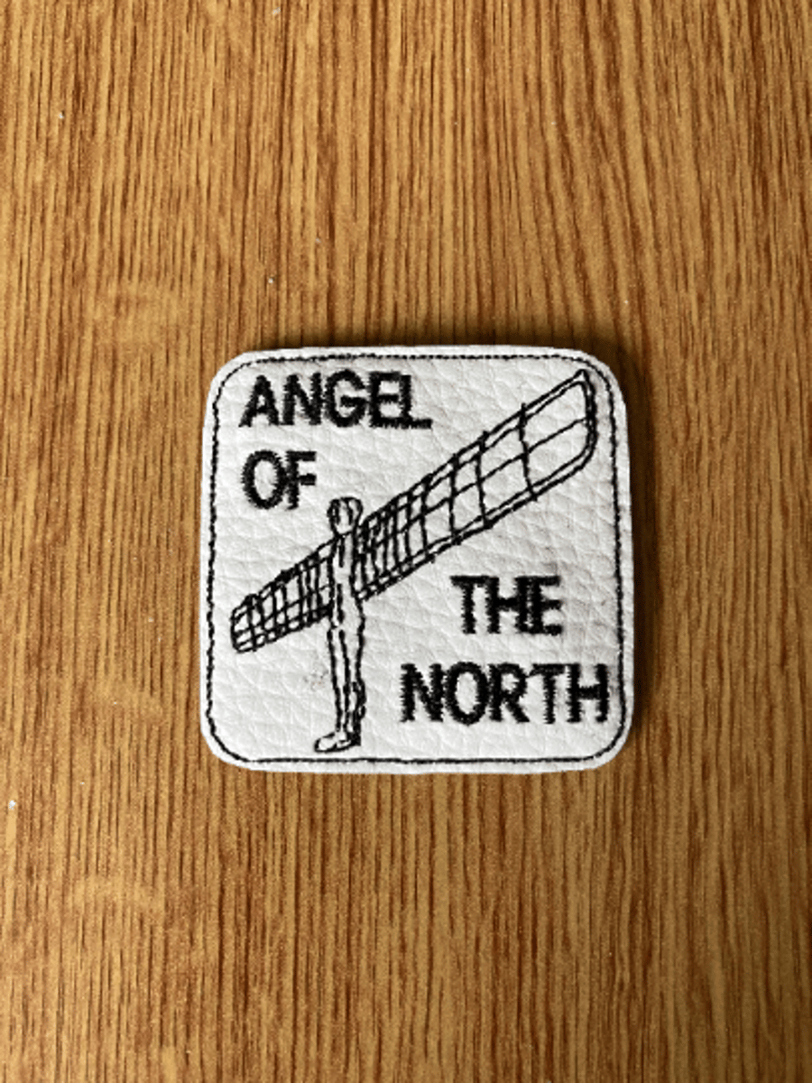 1102  Angel Of The North Magnet