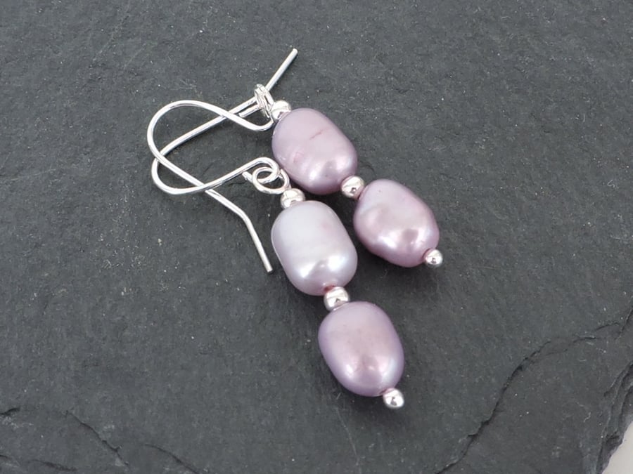 Drop Earrings Lilac Freshwater Pearls 