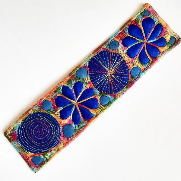 Bookmarks - Textile with Machine Embroidery Bookmark