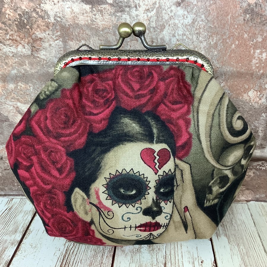 Gothic Day of the Dead Skull frame coin purse kiss clasp change pouch kiss lock 