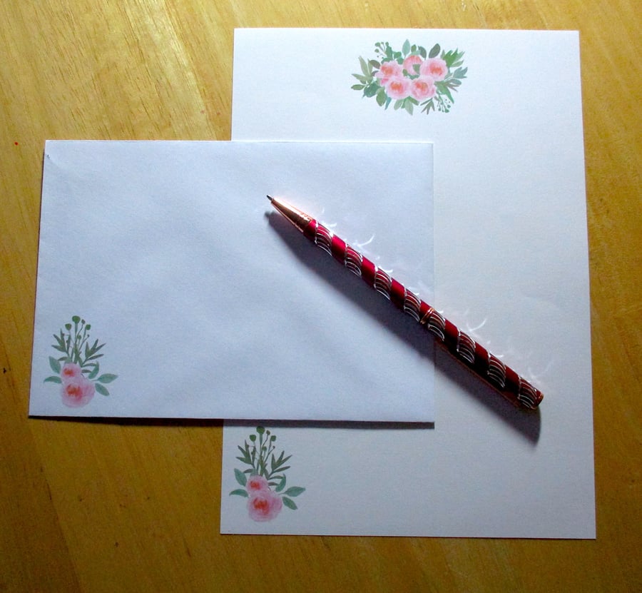 Pink Roses Writing Paper Set - 15 pieces - Optional Personalisation - Stationery