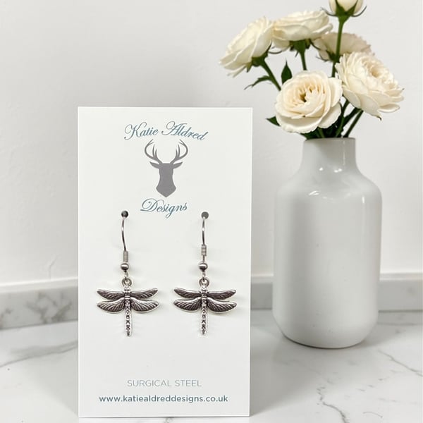 Charm Earrings - Traditional Dragonfly
