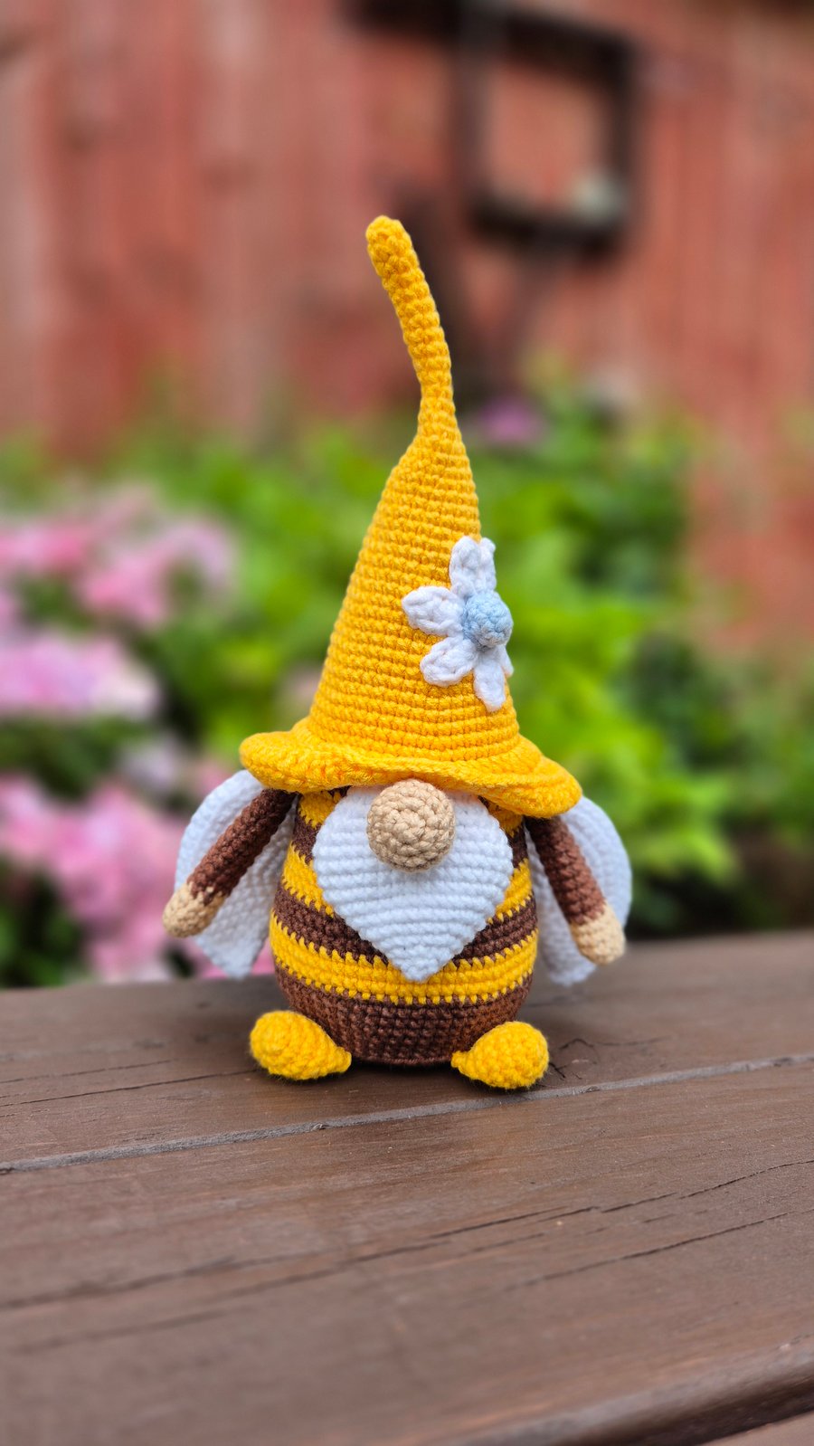 Bumblebee Gnome