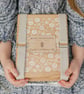 Wooden Flower Press with Straps in Delicate Daisy - Image 7