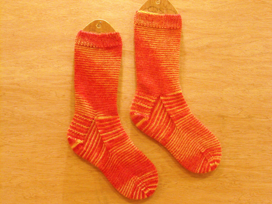 Luxury hand knitted alpaca socks MEDIUM size 5-7