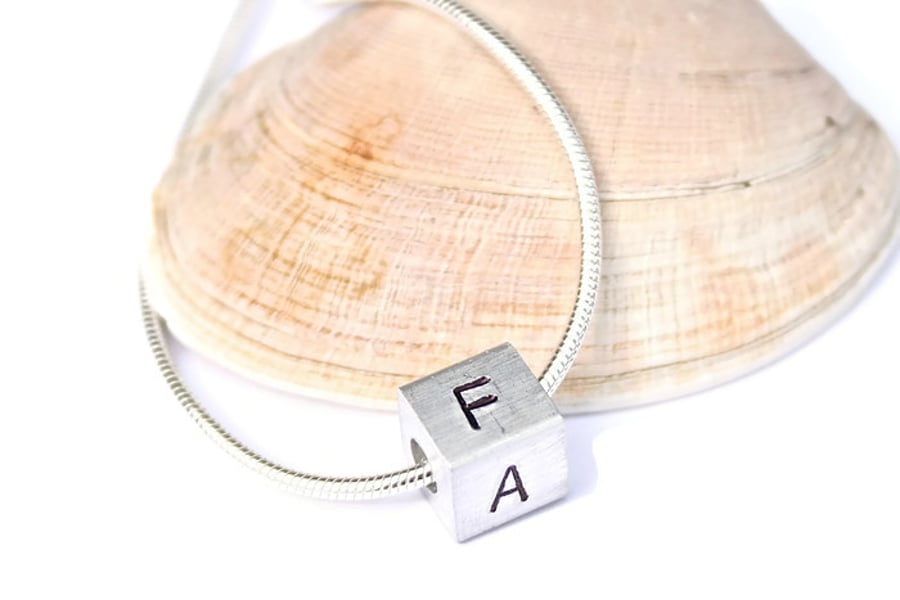 Minimalist initial necklace