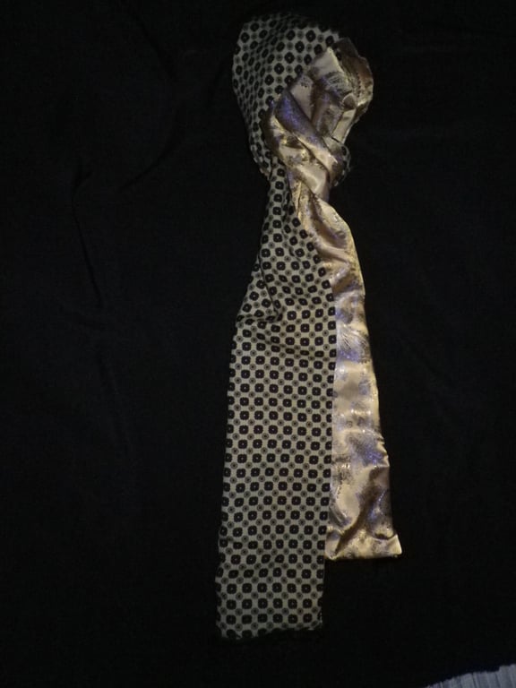 Reversible luxury pure wool scarf, 70x10", 175x25cm, great special gift.