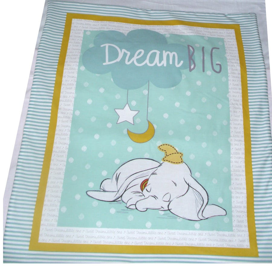 Sweet Dreams little Elephant, Dumbo cot quilt