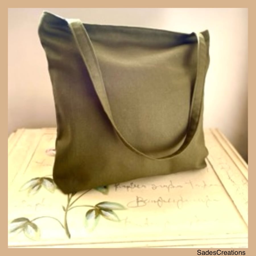 Canvas Tote Bag With Zip and Inside Pocket 