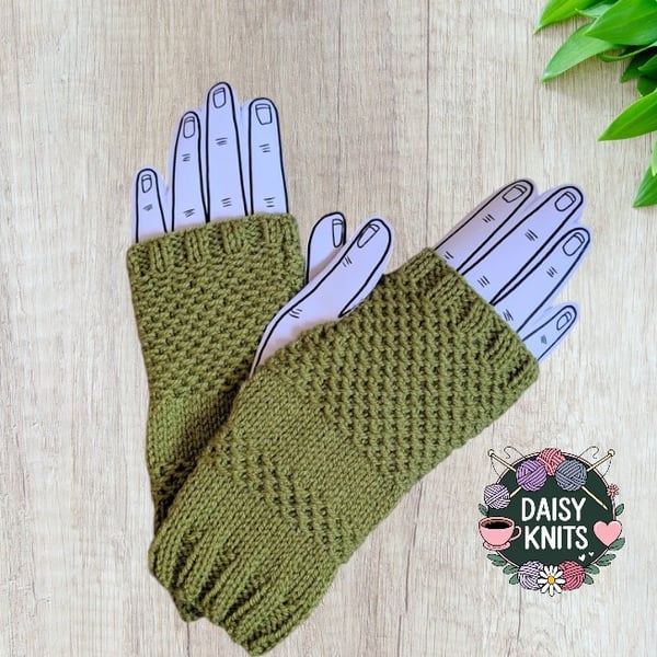 Fingerless Gloves – Green Wrist Warmers – Hand knitted Ladies Gloves