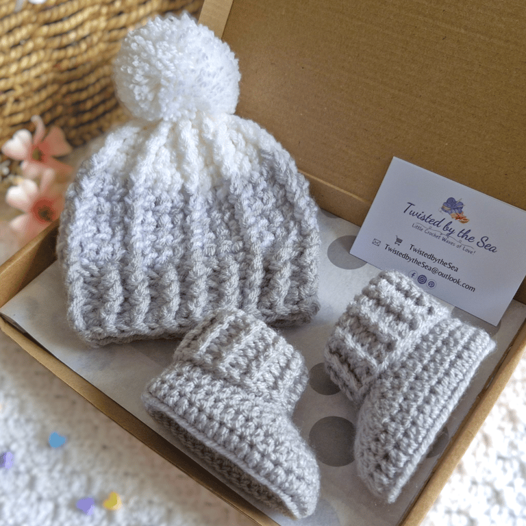 Handmade Crochet Ombre Baby Hat & Bootie Set – Baby Shower Gift