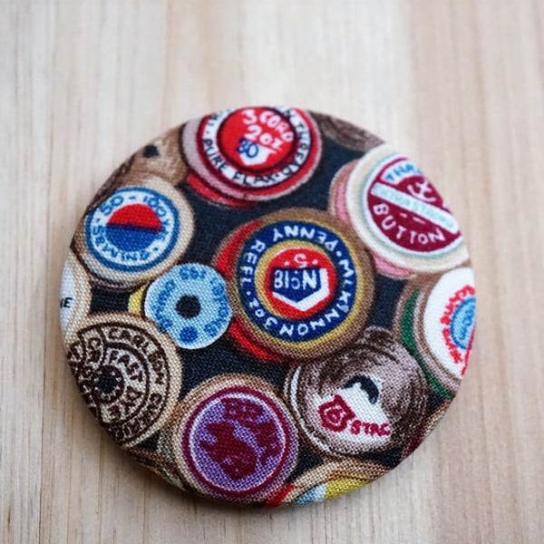 Sewing Bobbin Fabric Pocket Mirror