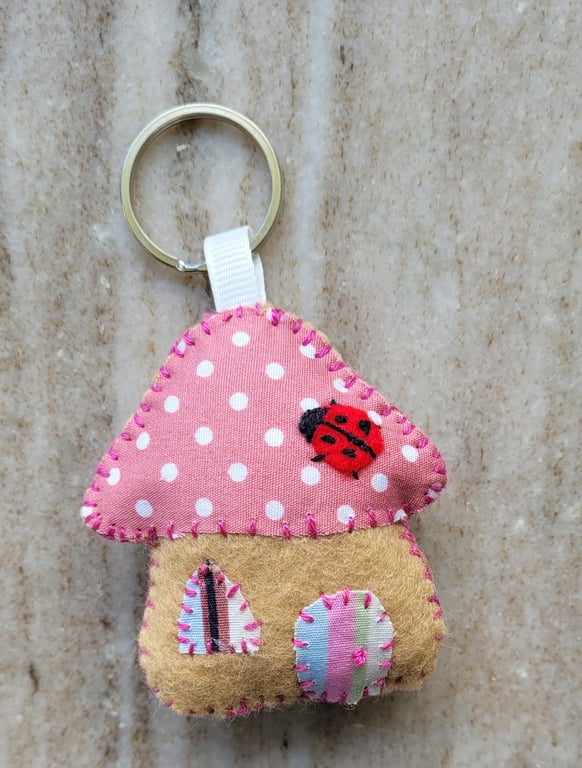 Cute house keychain, felt, bag charm, hand sewn, handcrafted birthday gift mum