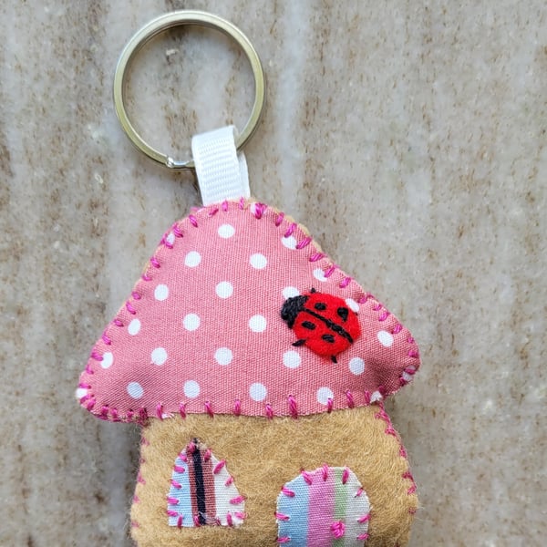 Cute house keychain, felt, bag charm, hand sewn, handcrafted birthday gift mum
