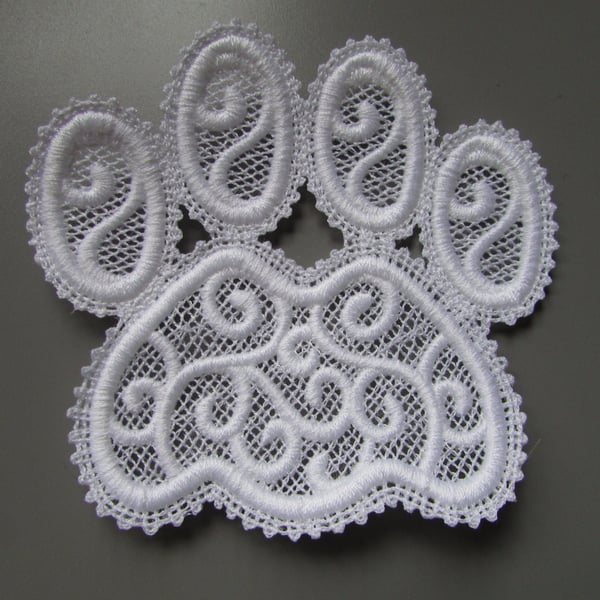 Embroidered Lace Cats Paw Applique Patch