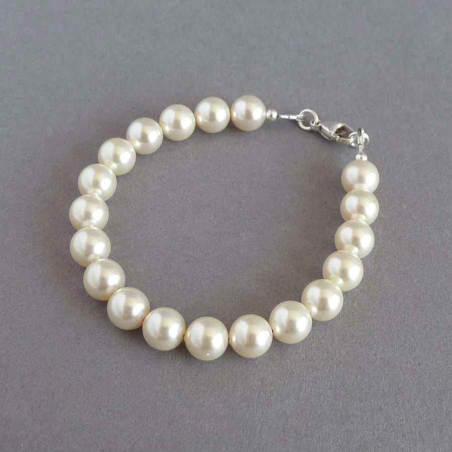 Cream Single Strand Pearl Bracelet - Ivory Jewellery - Brides, Bridesmaids Gifts
