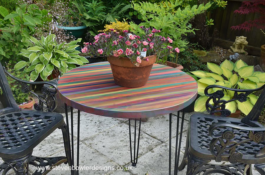 70 cm Round Bistro Table Outdoor Garden Furniture Tropical Sunset Colour Scheme 