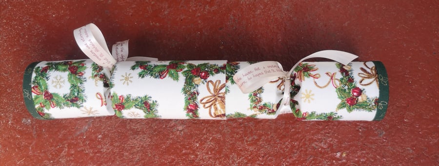 Homemade Christmas crackers, Green, white, wreaths and bells (8)