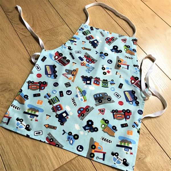 Kid's adjustable cotton apron - age 18 months upwards - length 19" - transport