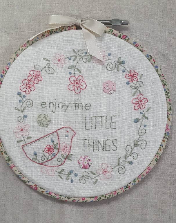 “Enjoy the Little Things” Bird Embroidery Hoop Wall Art 