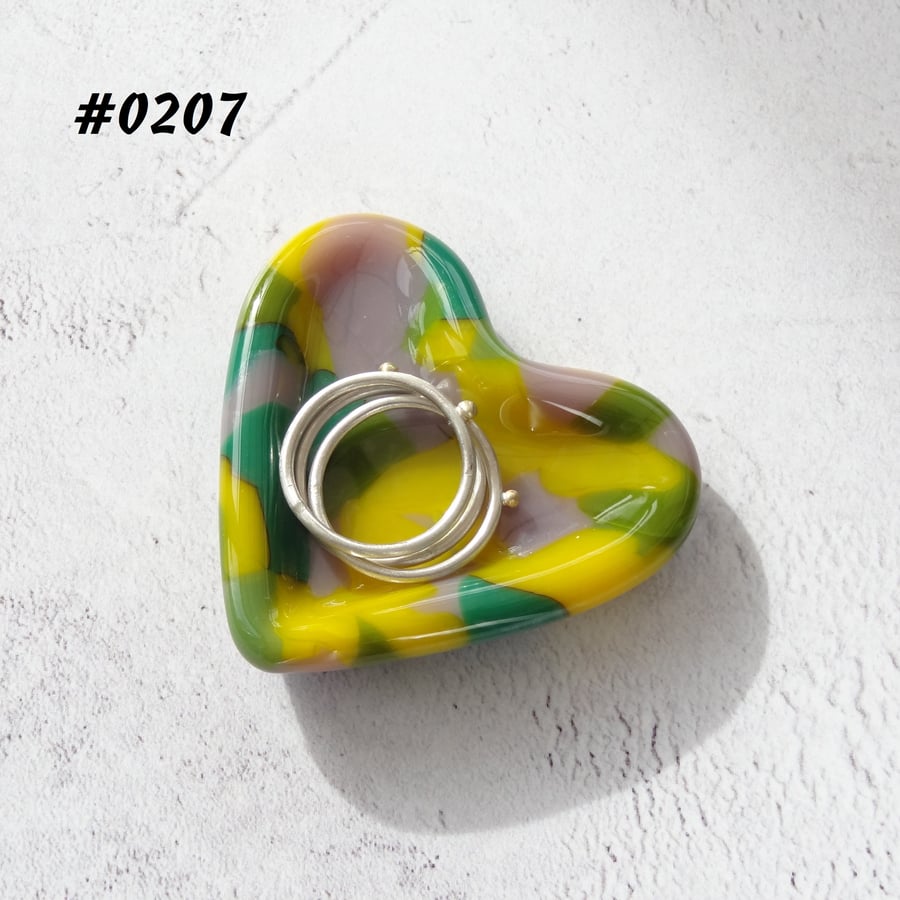 Green yellow & grey heart shaped fused glass ring dish, 5cm approx (0207)