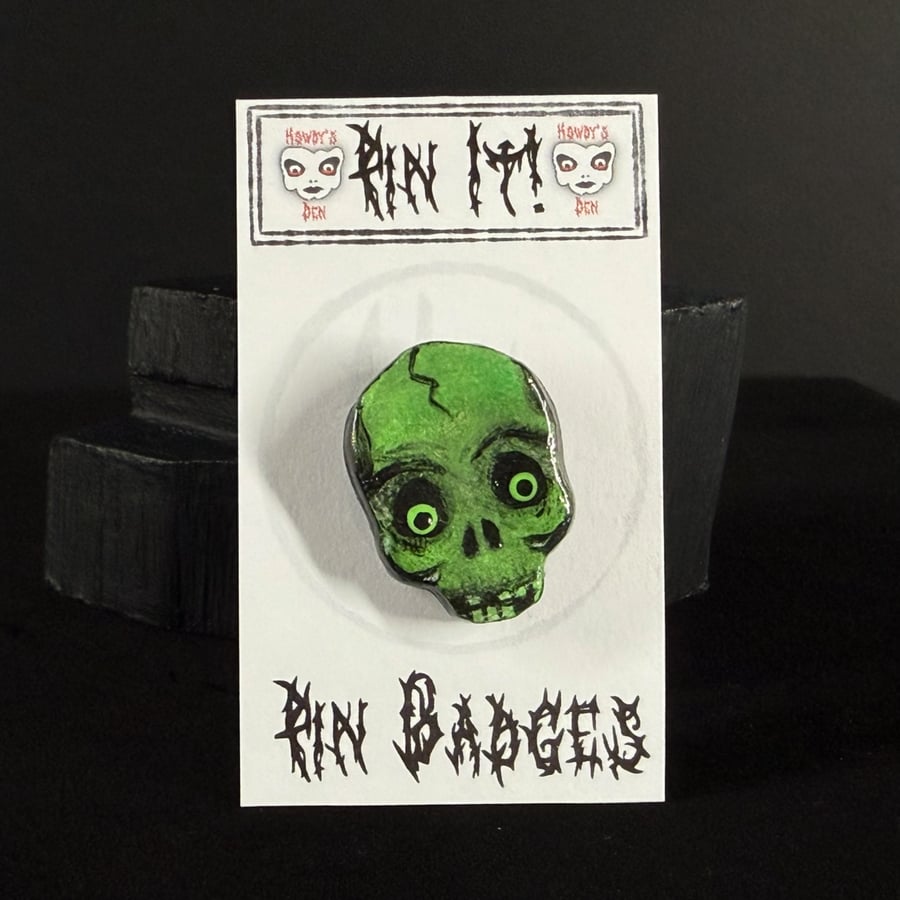 Pin It! Green Zombie Skull Cold Porcelain Pin Badge 