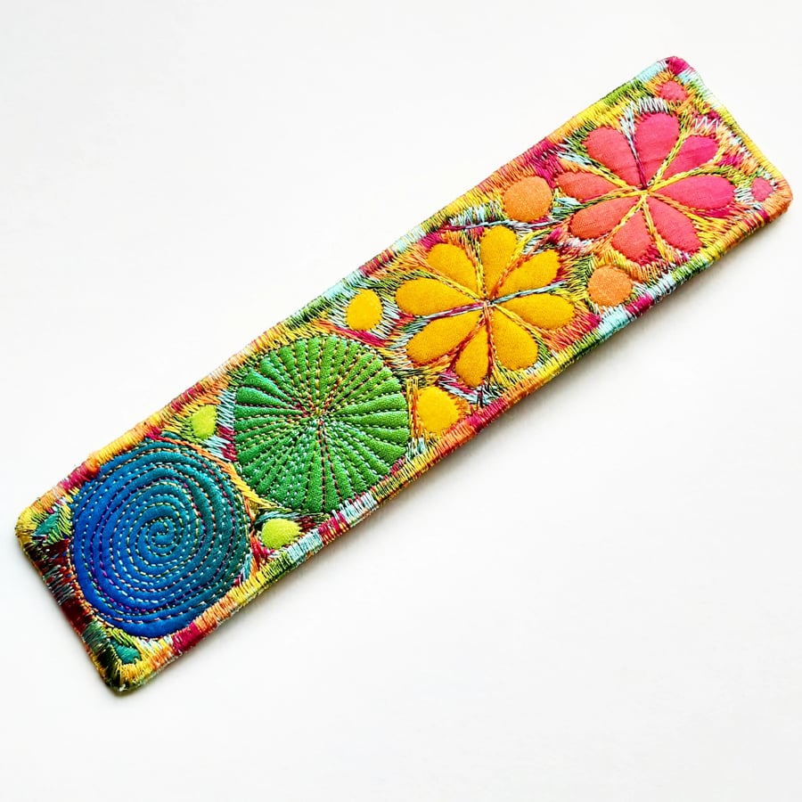 Bookmarks - Textile with Machine Embroidery Bookmark