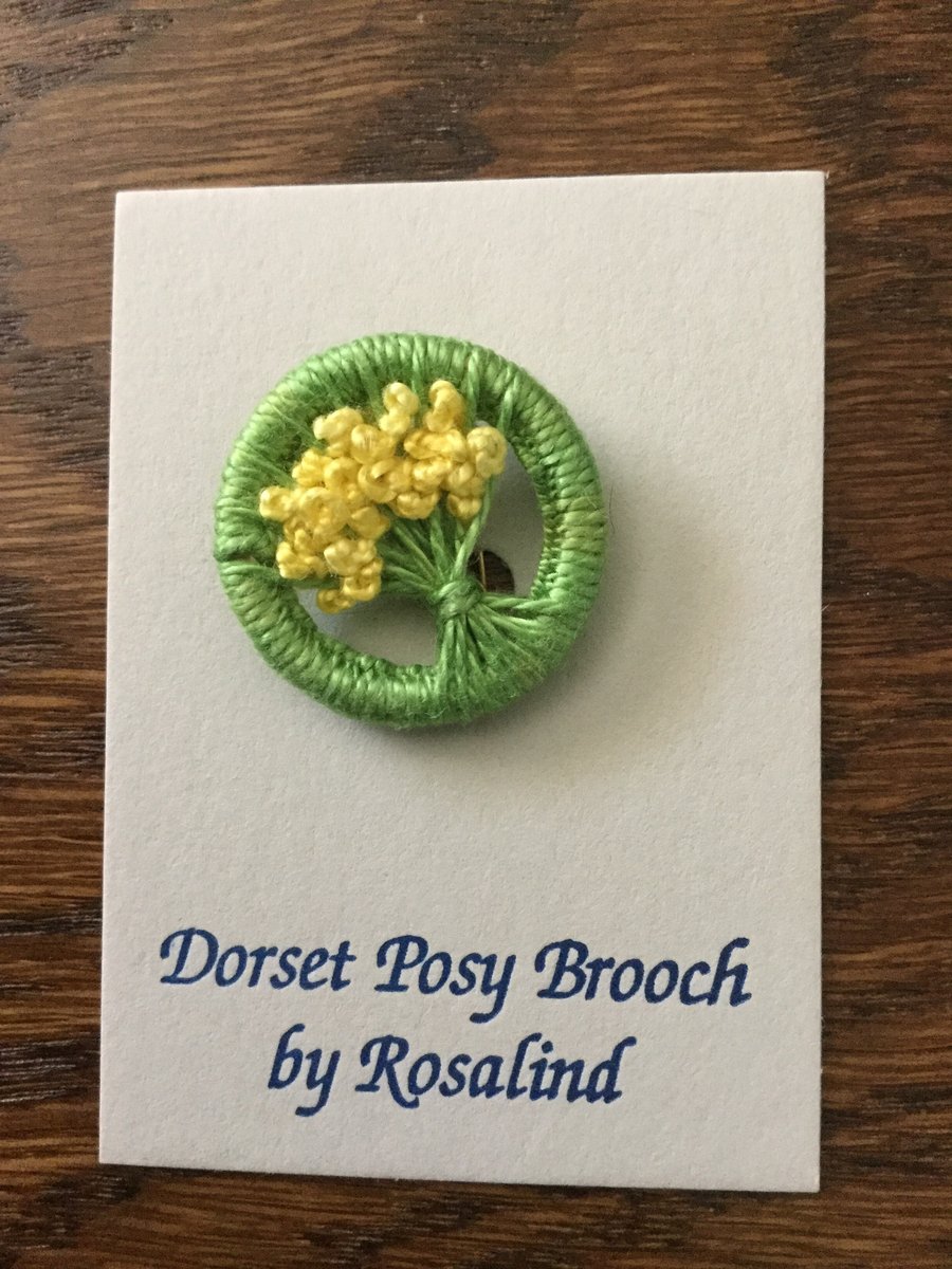 Dorset Posy Brooch, Bright Green with Yellow, P30