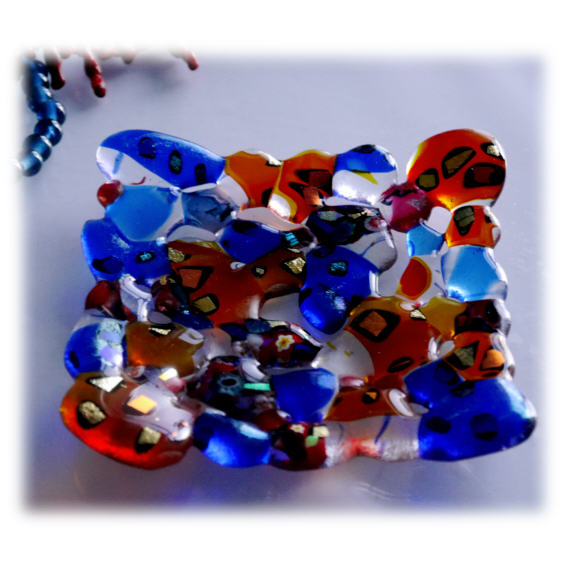 Fused Glass Ornamental Nuggets Dish 12cm Dichroic Red Blue 
