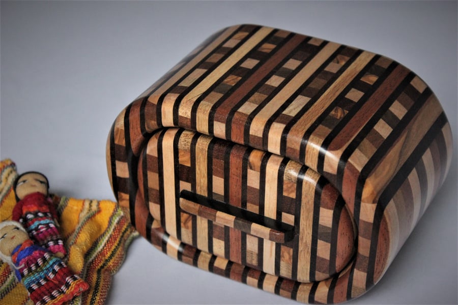 Striped wooden bandsaw trinket box