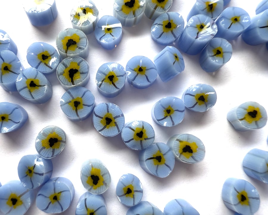 Forget me not flower murrini made with Bullseye 90coe glass