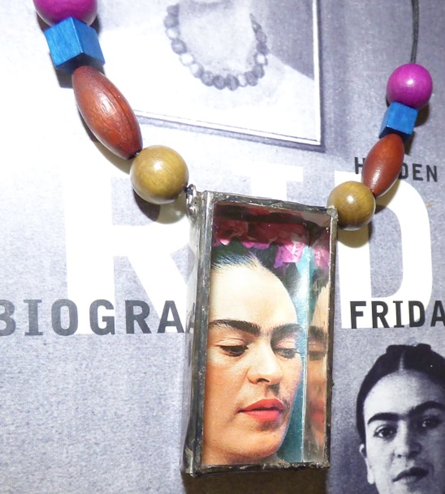 Necklace Frida  shadow box necklace flower crown image colourful