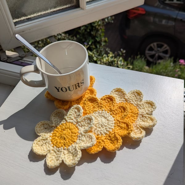 Crochet Coasters - Sunshine Yellow flowers 