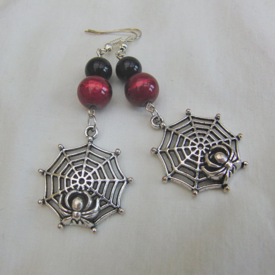 Black and Red Beads and a Spider's Web Earrings, Spider Earrings
