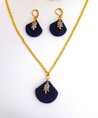 Fan Shape Polymer Clay and Crystal Pendant and Earring Set.