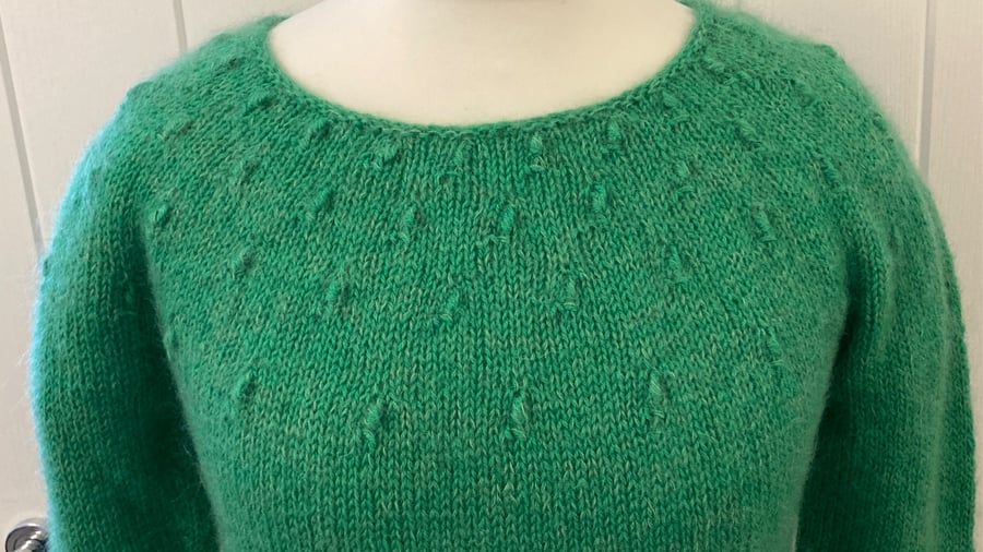 Hand knitted lightweight Wool Alpaca Mohair Silk jumper size M bust 36