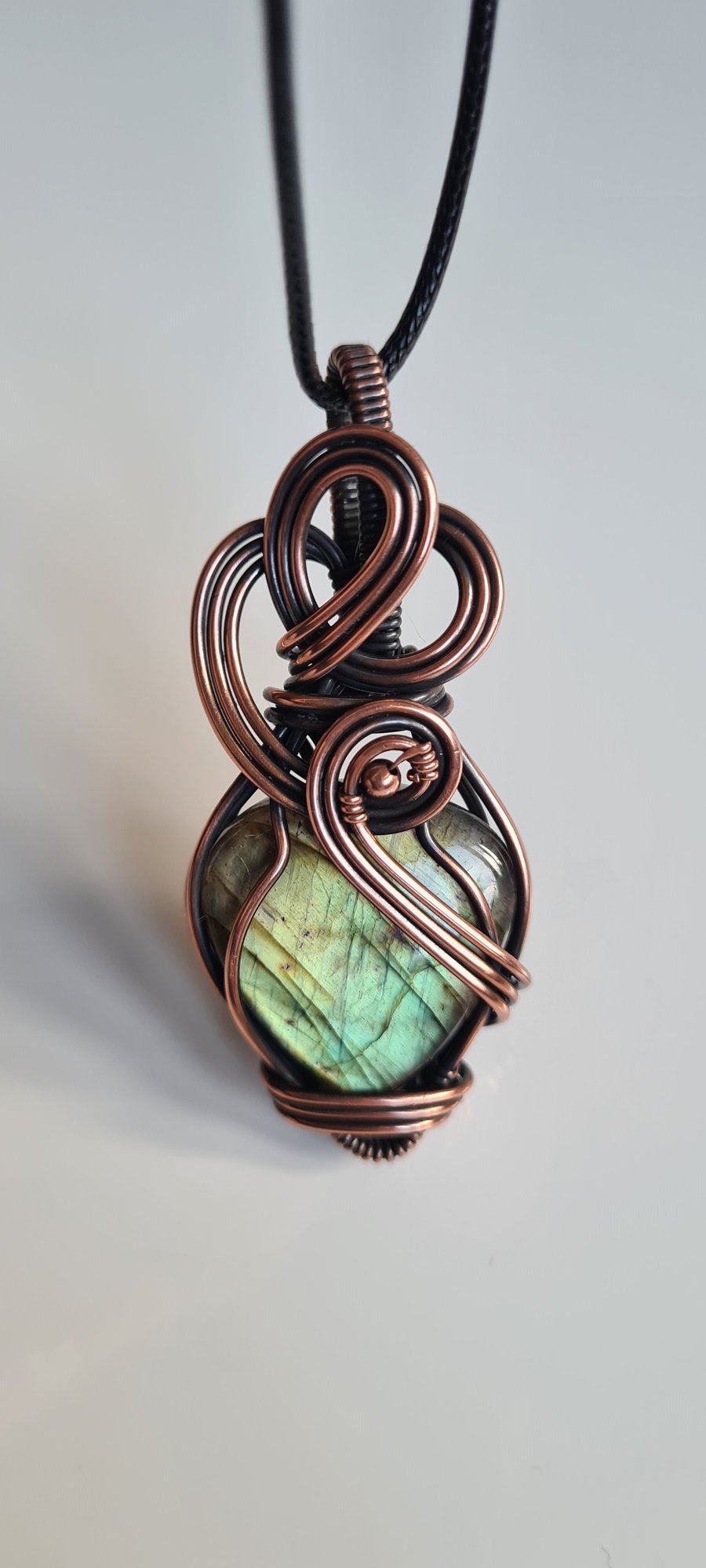 Handmade Stunning Natural Green Labradorite & Copper Pendant Necklace Gift Boxed