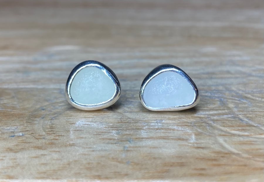 Handmade Sterling & Fine Silver Stud Earrings with Beige Grey Welsh Sea-Glass