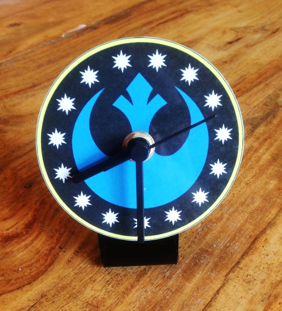 Star Wars New Republic Symbol Clock for work desk or table top