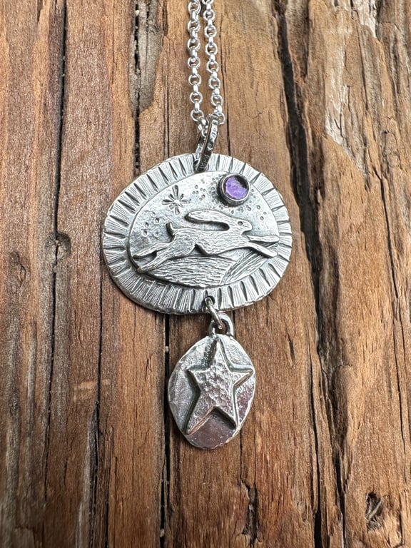 Hare Pendant with Amethyst