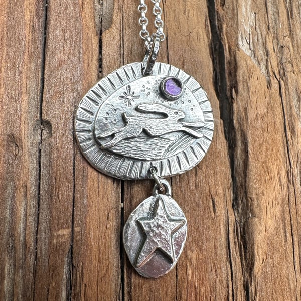 Hare Pendant with Amethyst