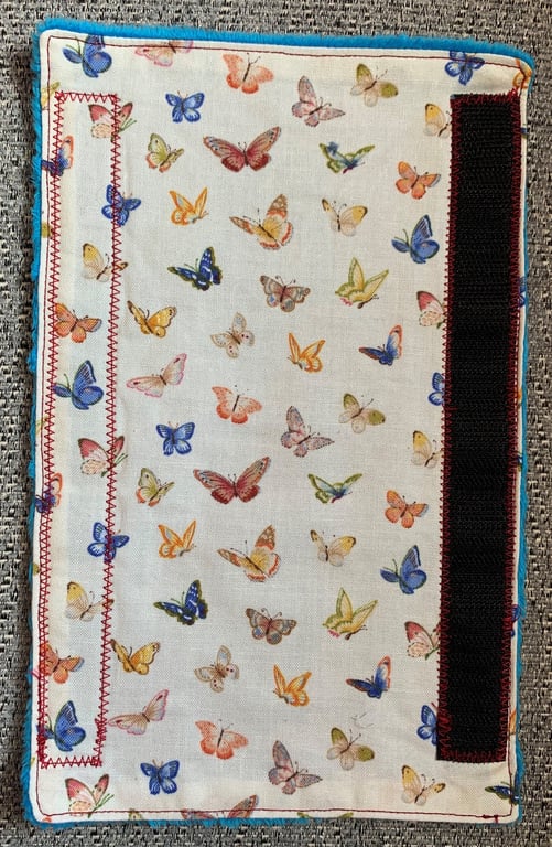 Butterfly Reversible Seat Belt Cover