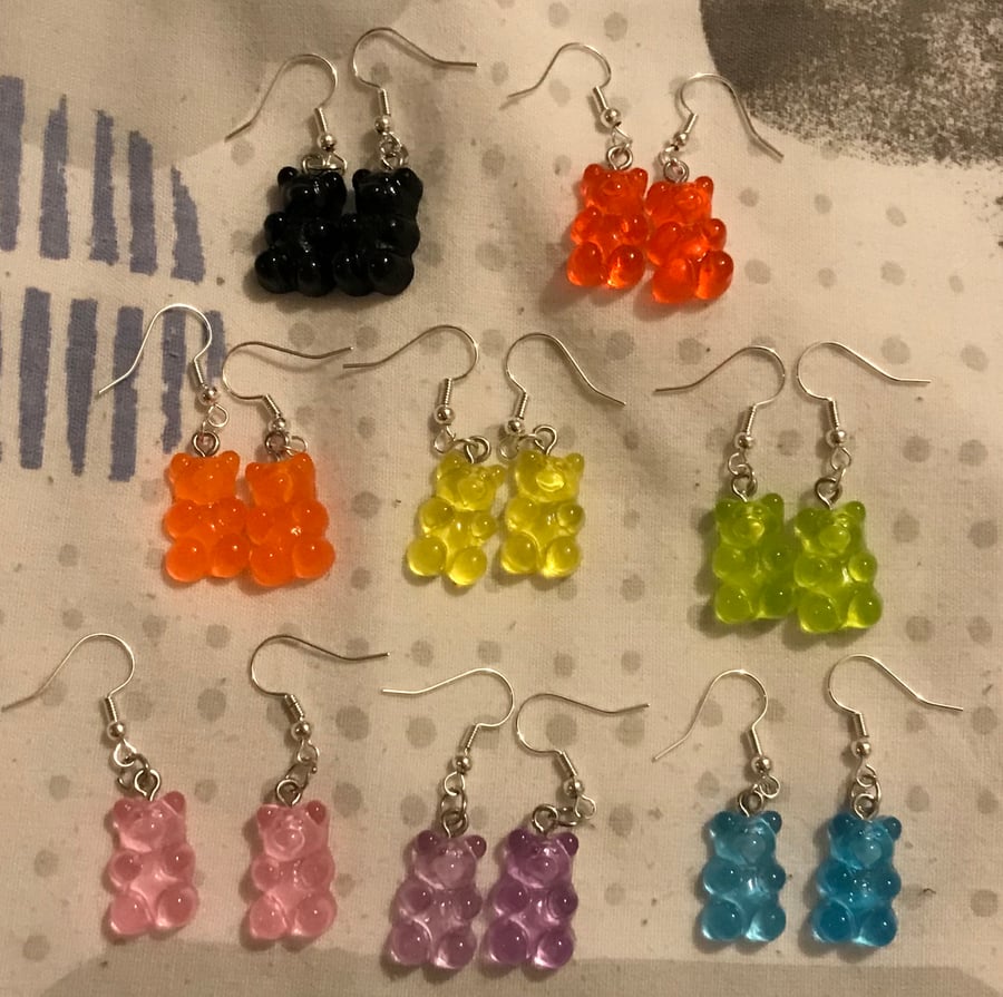 All one toned colour gummy bears