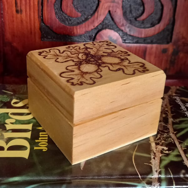 Oak leaf and acorn pyrography small wooden box