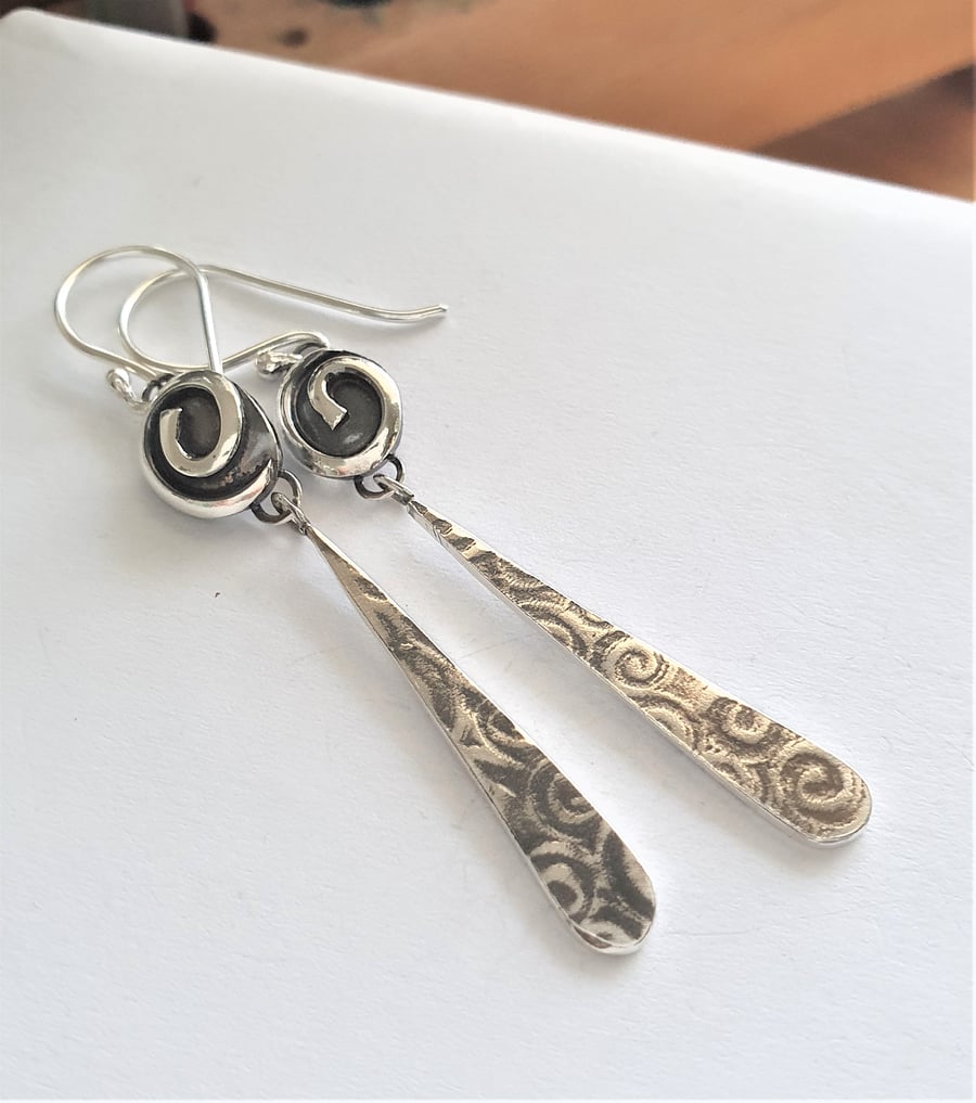 Single spiral silver long dangle earrings - celtic design