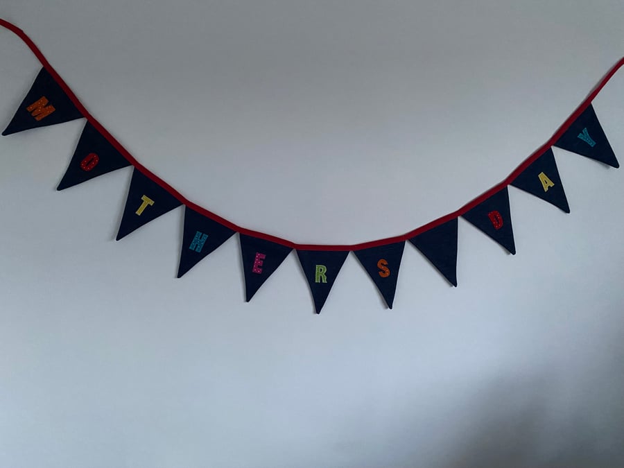  Personalised Bunting MOTHERS DAY (014)