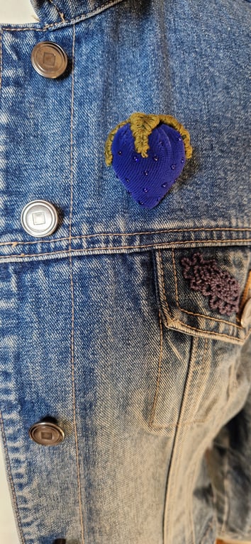 Blue velvet Strawberry brooch 