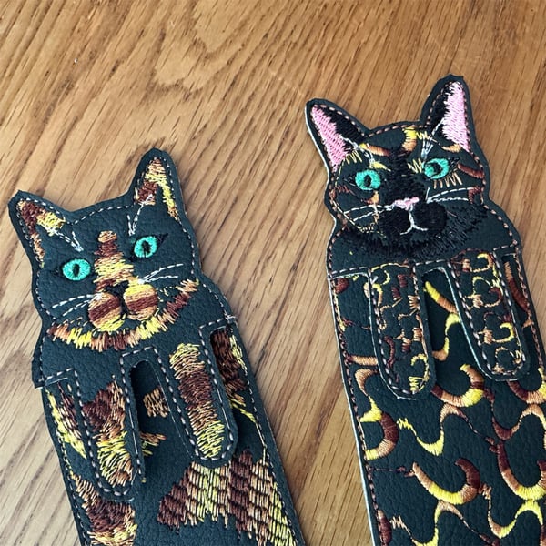 Tortoiseshell Cat bookmark. Embroidered kitty page keeper by Fidditchdesigns.