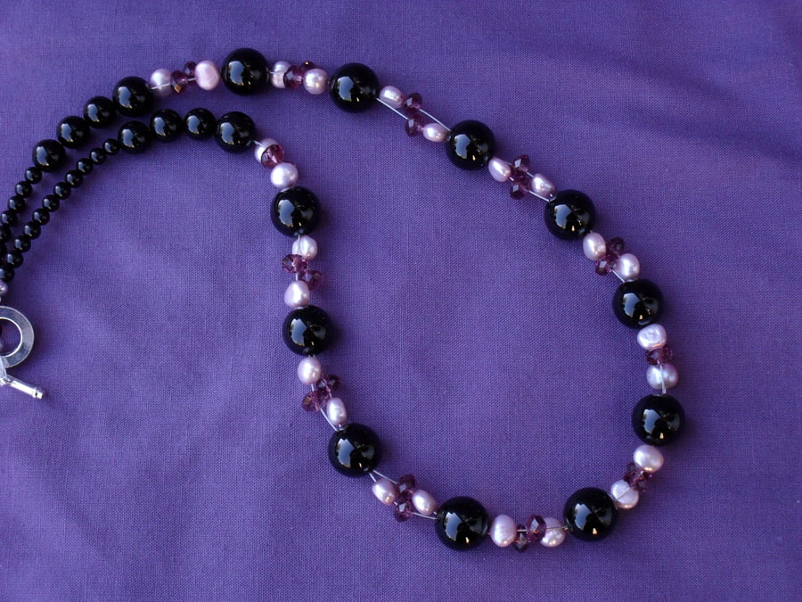 Pearl and Onyx Necklace