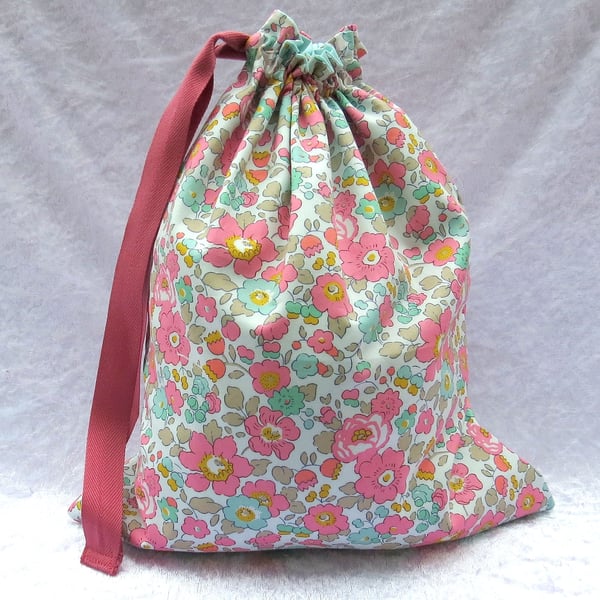 Liberty Tana Lawn drawstring bag, drawstring pouch, 31cm x 25cm, lined